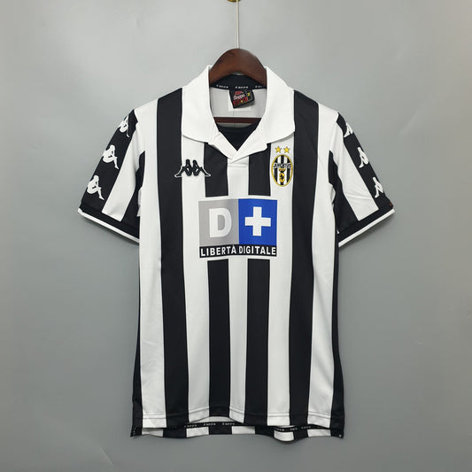 Camiseta Juventus Retro