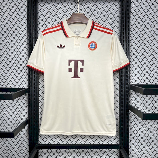 3º kit do Bayern de Munique