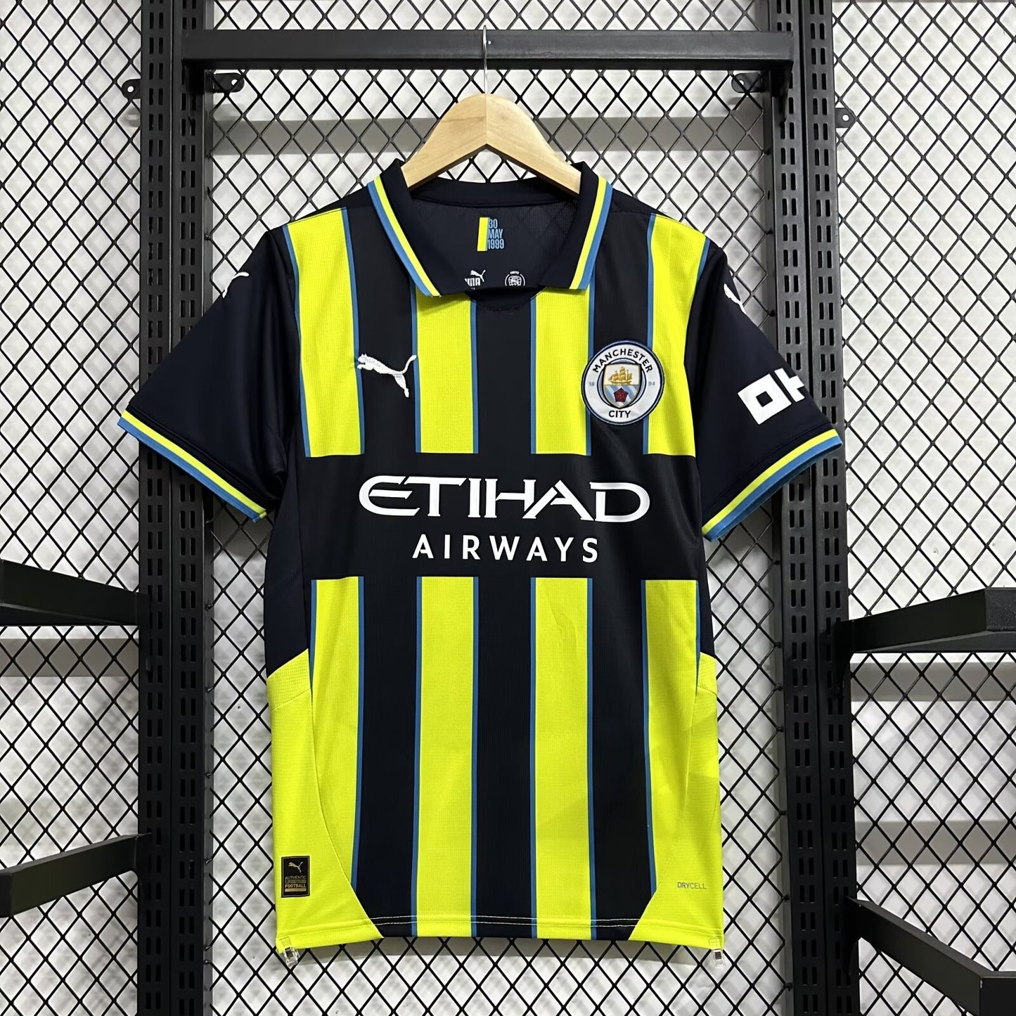 Manchester City 2024/25 Away Kit