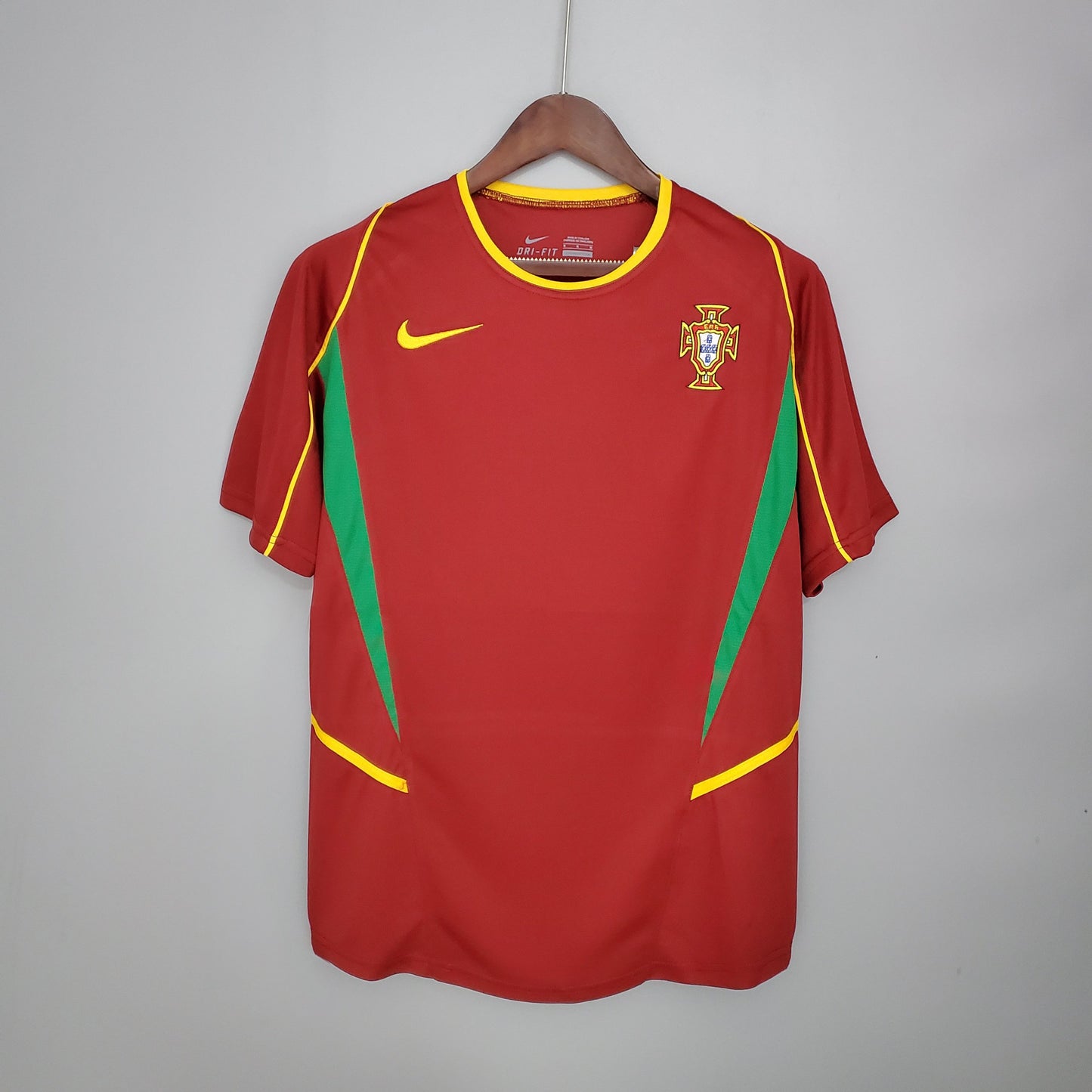 Camiseta Portugal Retro
