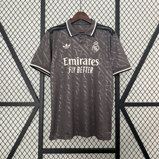 Terceiro kit do Real Madrid 2024/25