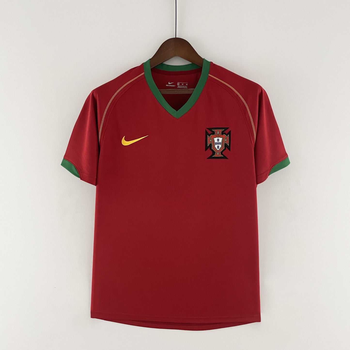 Camiseta Portugal Retro