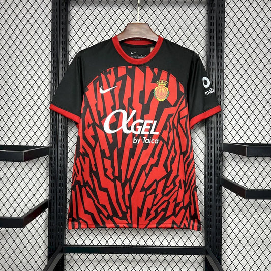 Mallorca camiseta local 2024/25